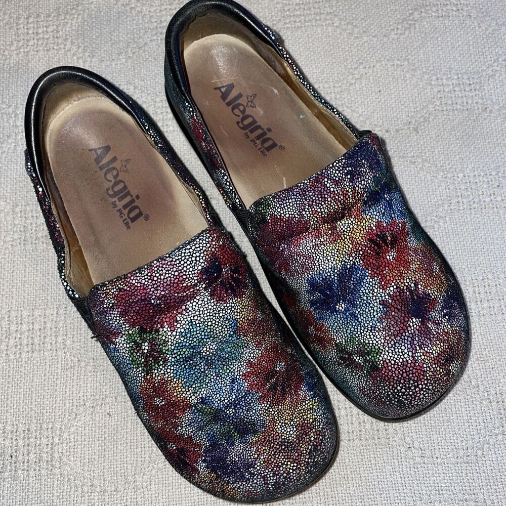 Alegria Comfort Shoes Women’s Size 37 U.S. 6 Medium Multicolor Floral Leather